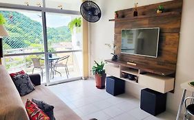 Apartamento Encantador no coração do Guarujá